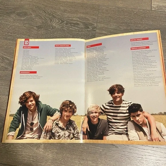 One Direction Up All Night Tour Program 2012 - Picture 5 of 5
